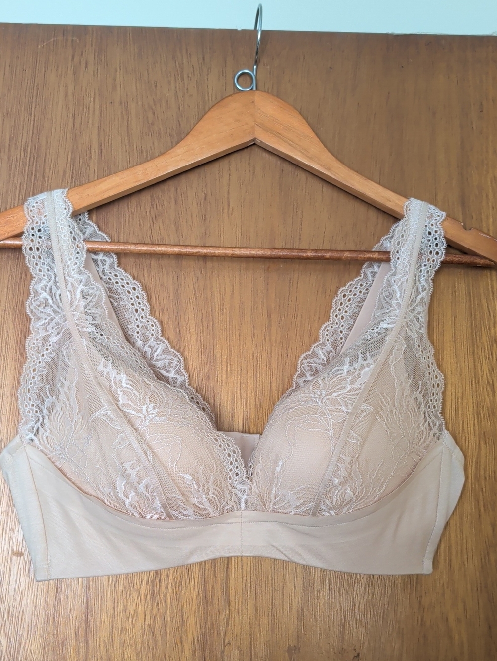 Lace-Trim Bra in Nude - Women's Intimates